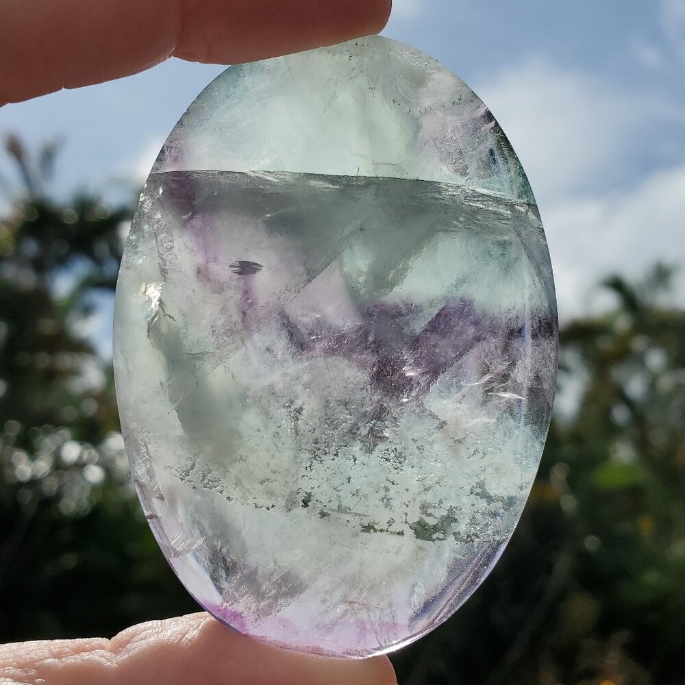 Fluorite Palm Stone Crystal (F304)
